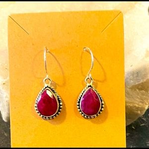 NWT GORGEOUS RUBY STONE (lab created) STERLING SILVER PLATED EARRINGS 1.5” DROP